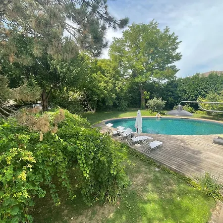 Il Giardino Bed & Breakfast 3*