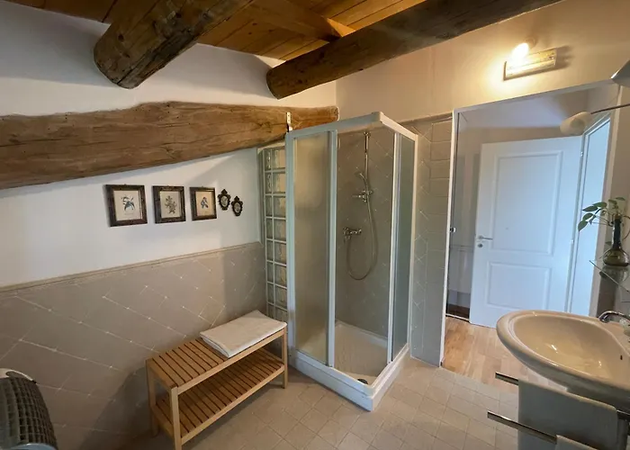 לינה וארוחת בוקר Il Giardino 3*